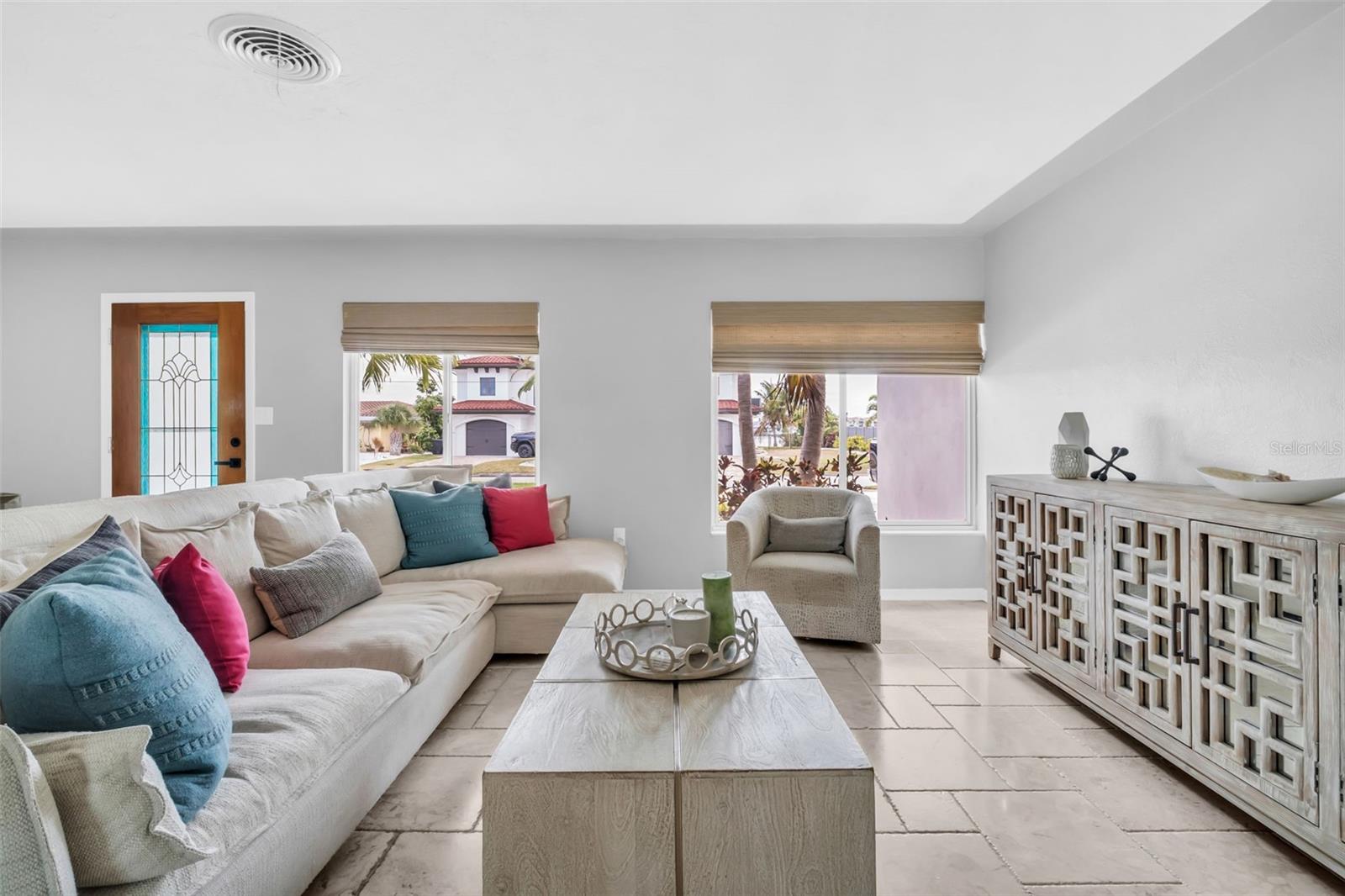 Image 10 of 79 For 2220 Vina Del Mar Boulevard