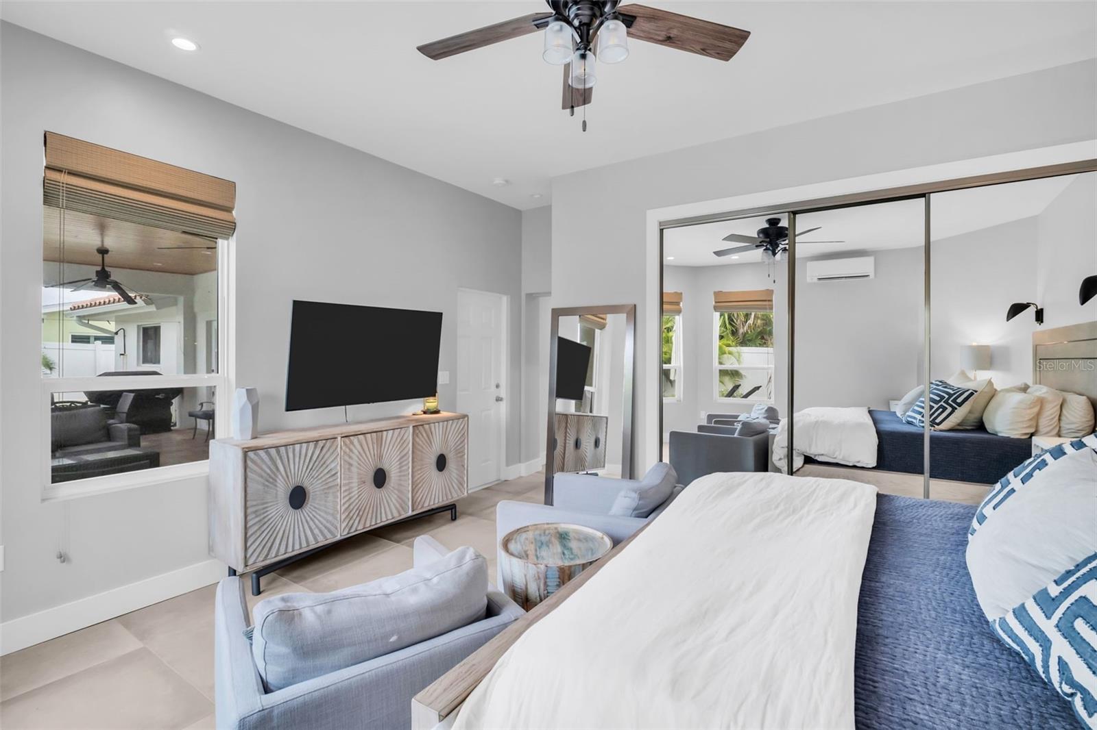 Image 32 of 79 For 2220 Vina Del Mar Boulevard