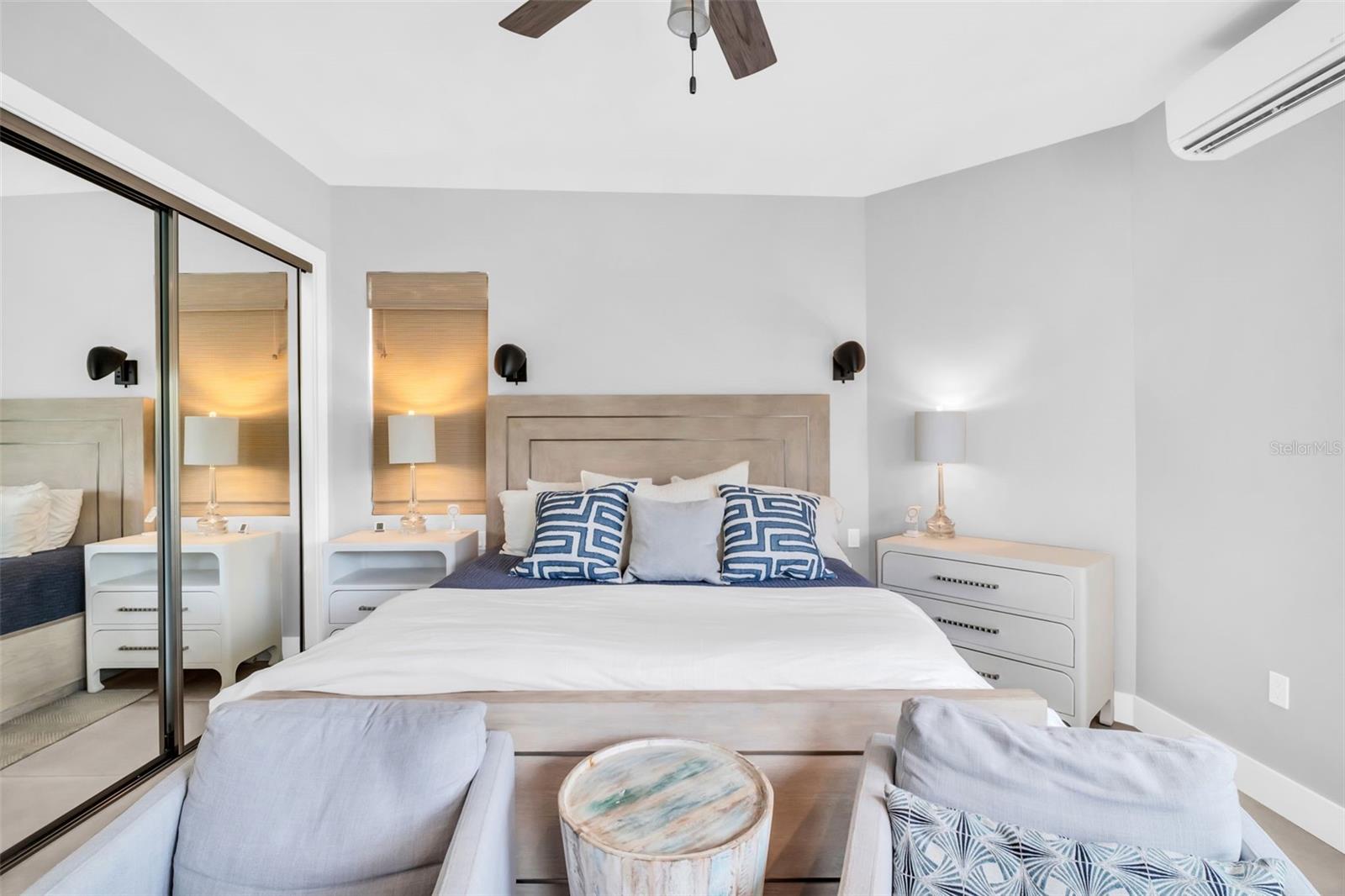 Image 33 of 79 For 2220 Vina Del Mar Boulevard