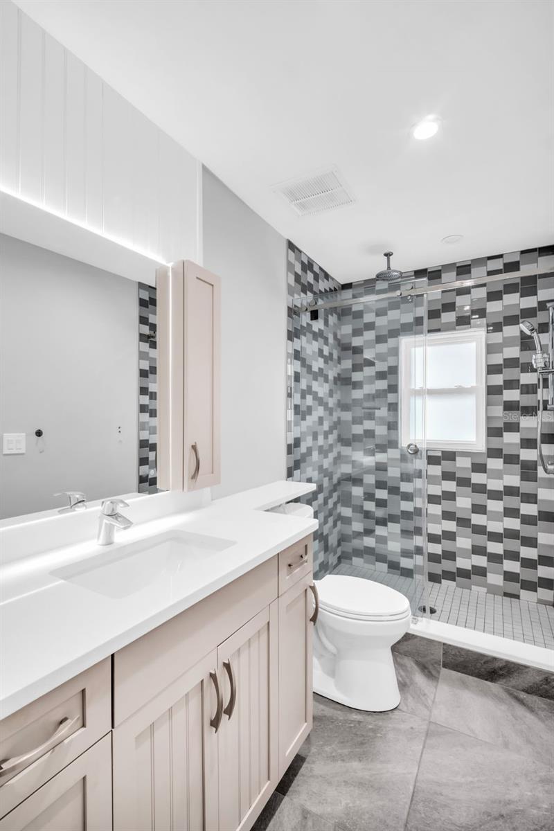 Image 34 of 79 For 2220 Vina Del Mar Boulevard