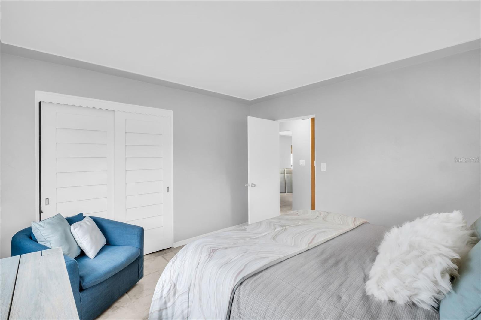 Image 46 of 79 For 2220 Vina Del Mar Boulevard