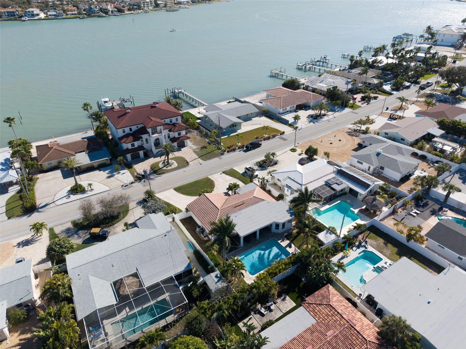 Image 56 of 79 For 2220 Vina Del Mar Boulevard