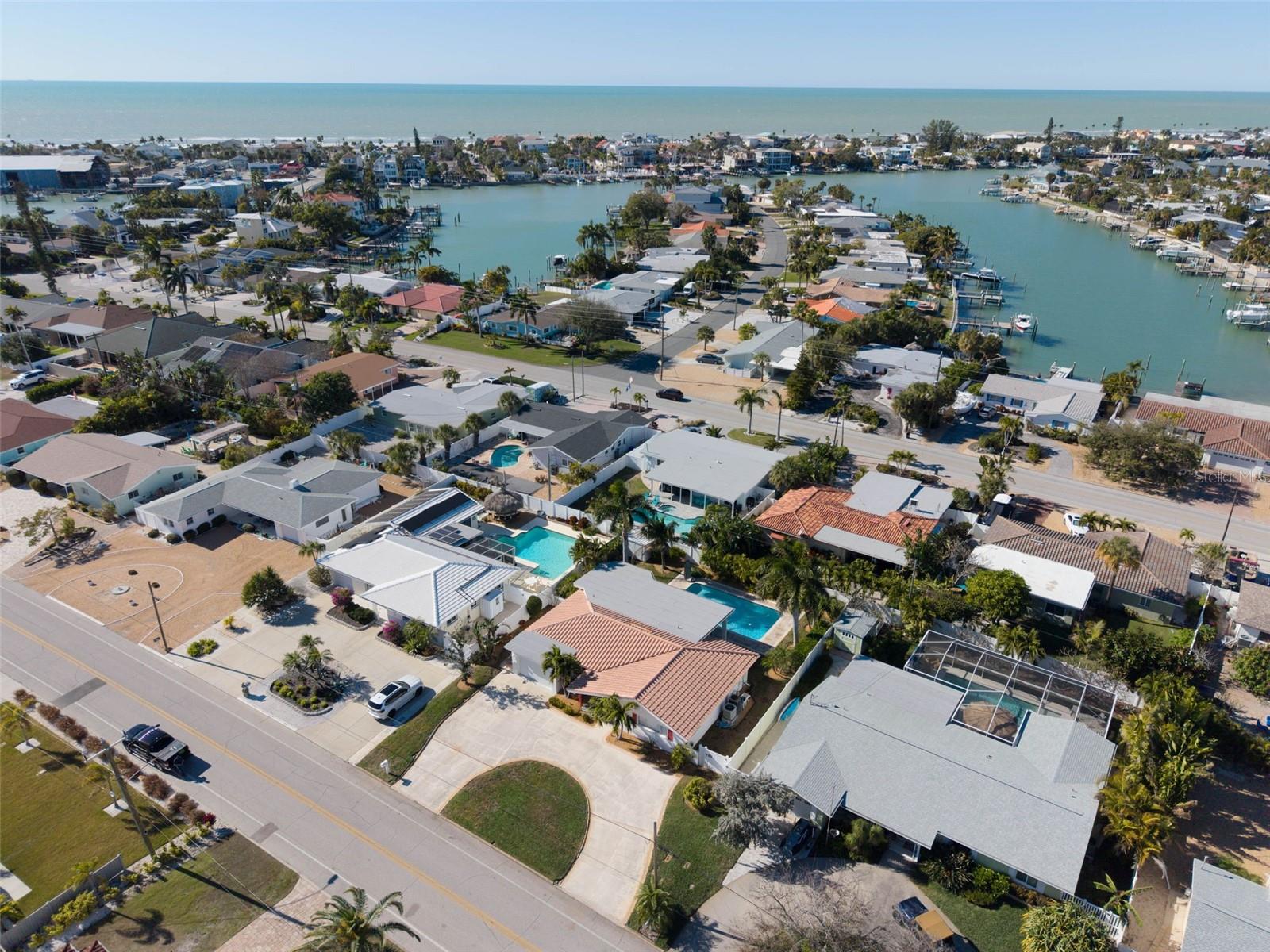 Image 58 of 79 For 2220 Vina Del Mar Boulevard