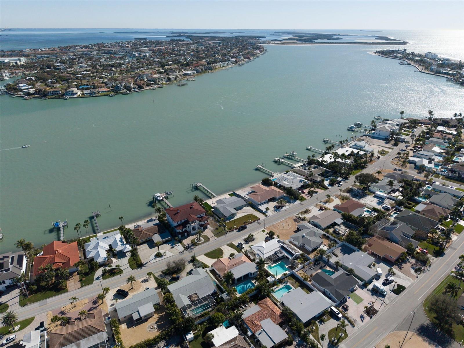 Image 69 of 79 For 2220 Vina Del Mar Boulevard