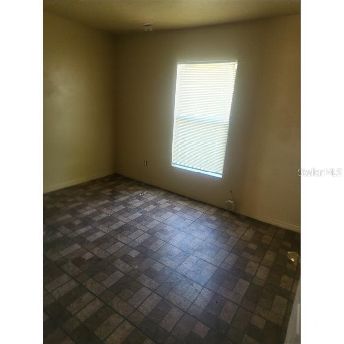 Image 6 of 10 For 3206 Mohawk Avenue