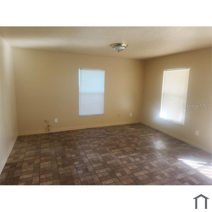 Image 9 of 10 For 3206 Mohawk Avenue