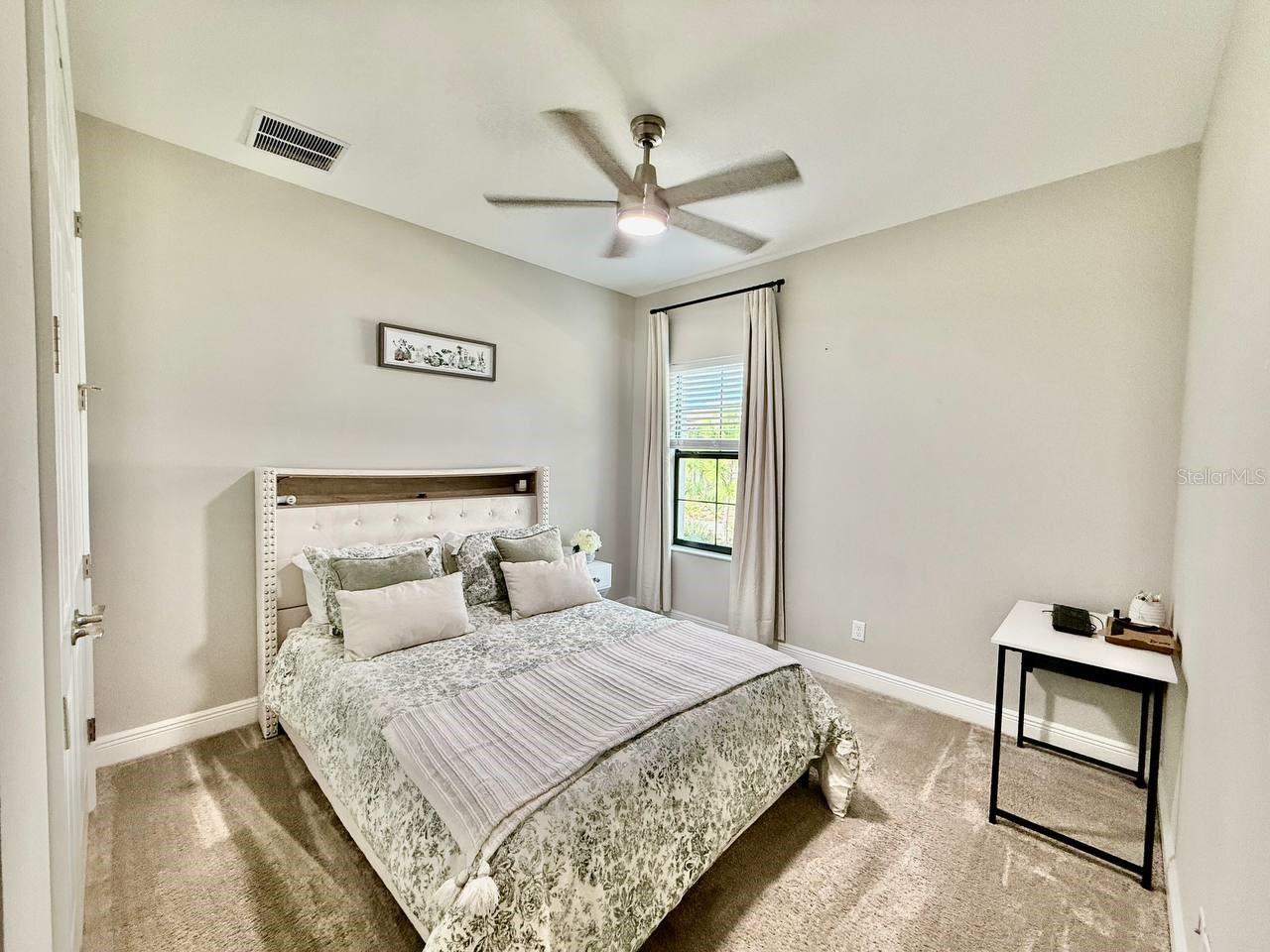 Image 31 of 42 For 4035 Maurice Avenue