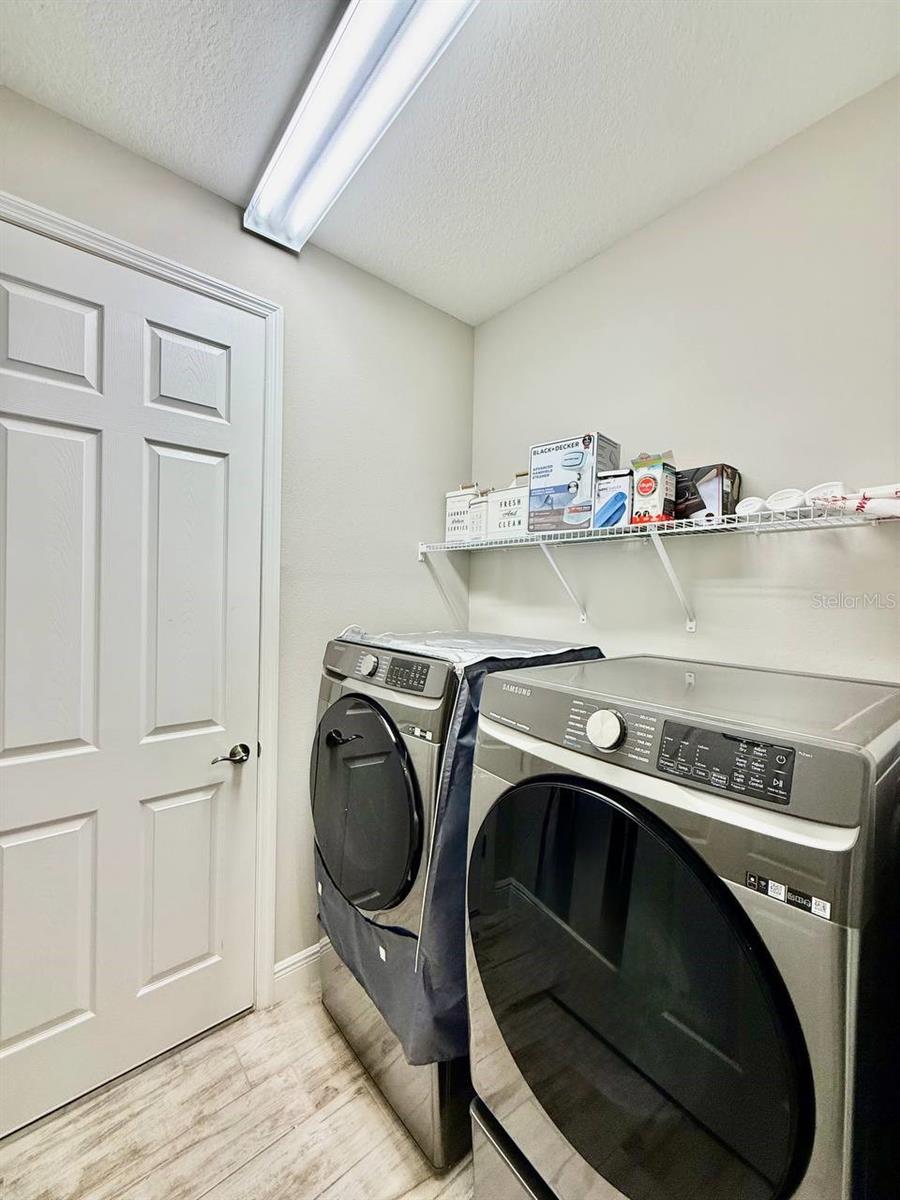 Image 32 of 42 For 4035 Maurice Avenue