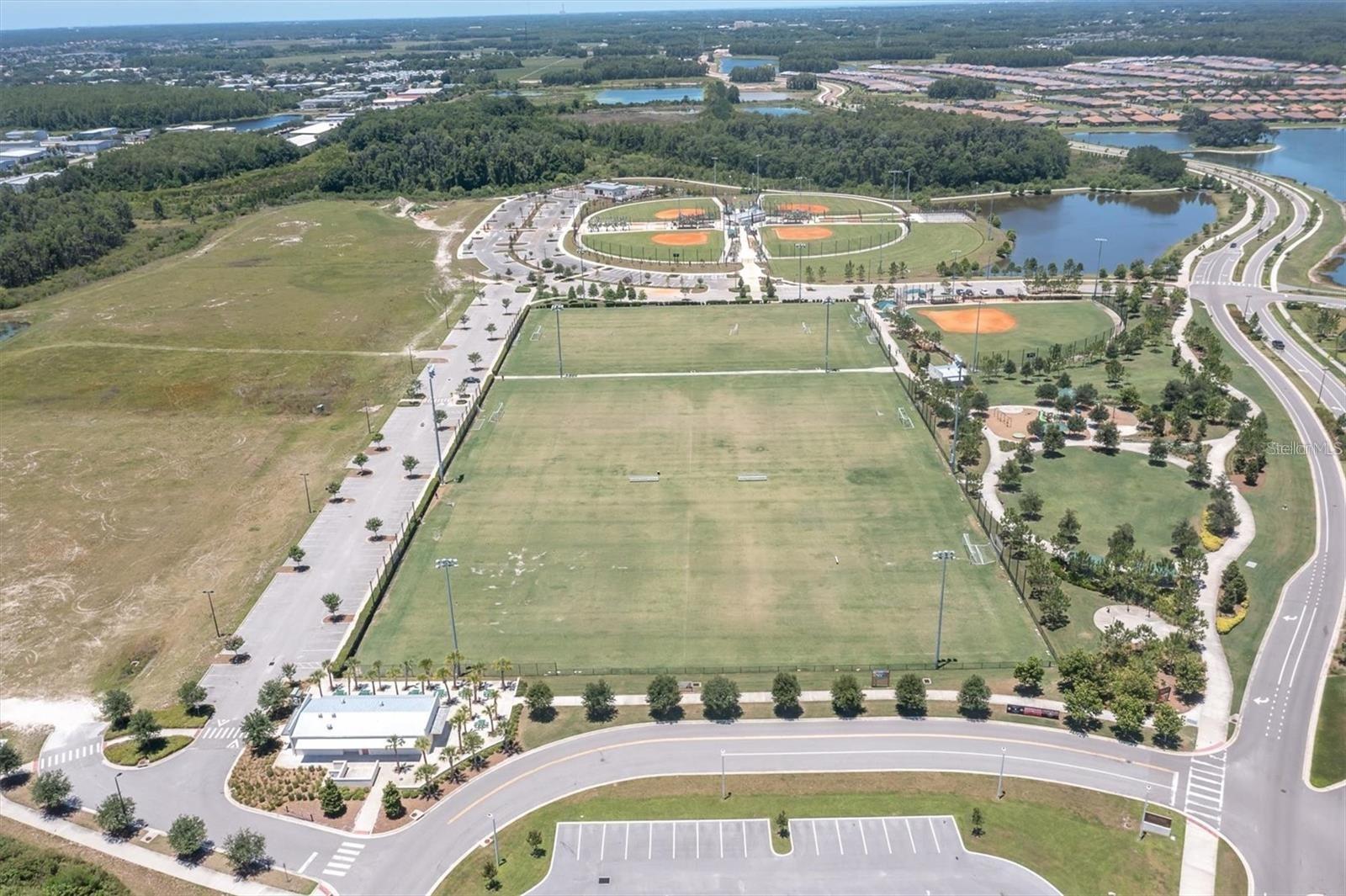 Image 39 of 42 For 4035 Maurice Avenue