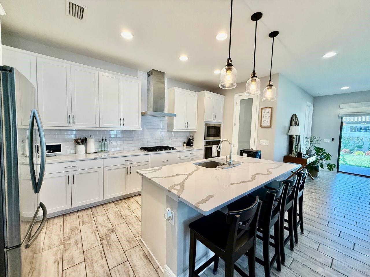 Image 8 of 42 For 4035 Maurice Avenue