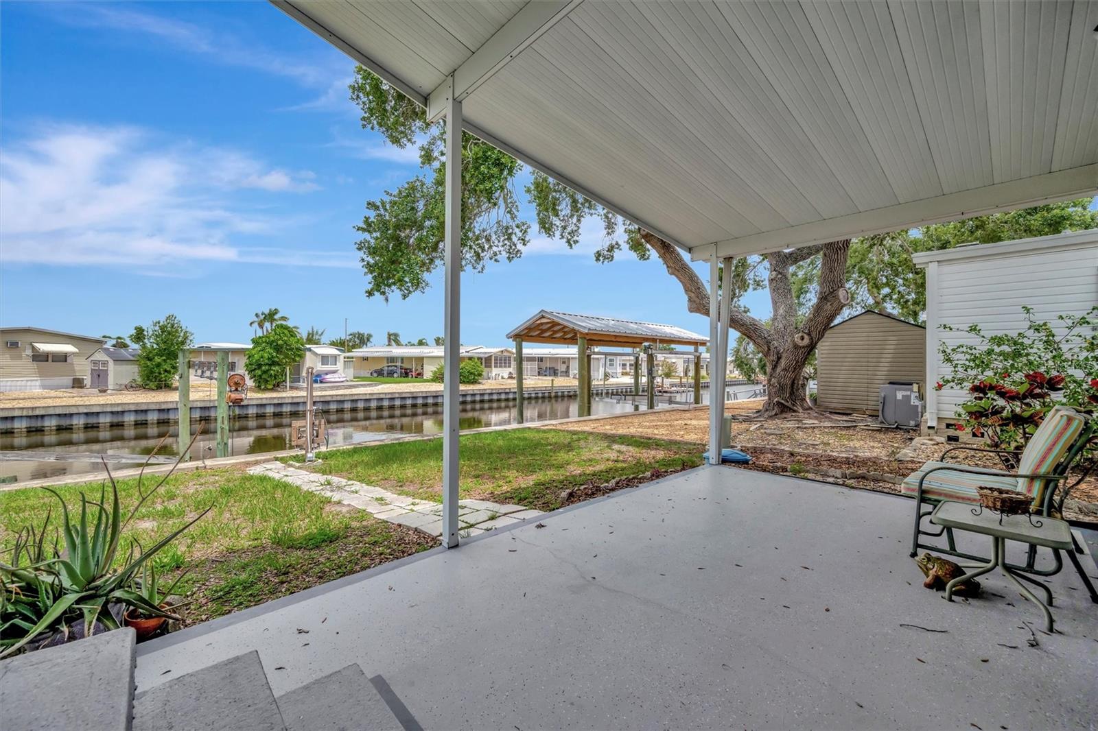 Image 2 of 45 For 106 Saint George Circle