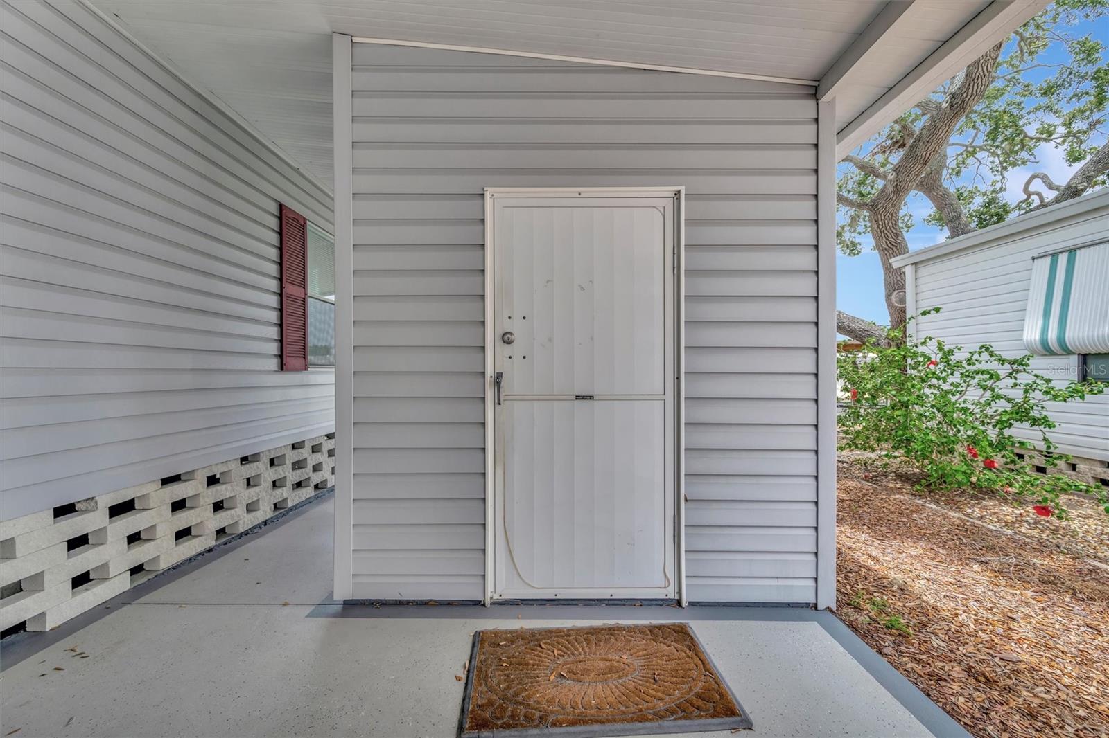 Image 29 of 45 For 106 Saint George Circle