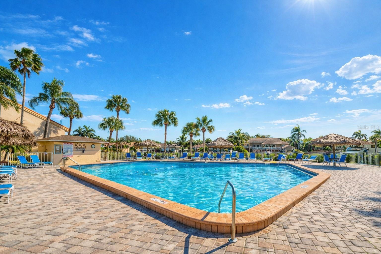 Image 20 of 28 For 4900 Brittany Drive S 112