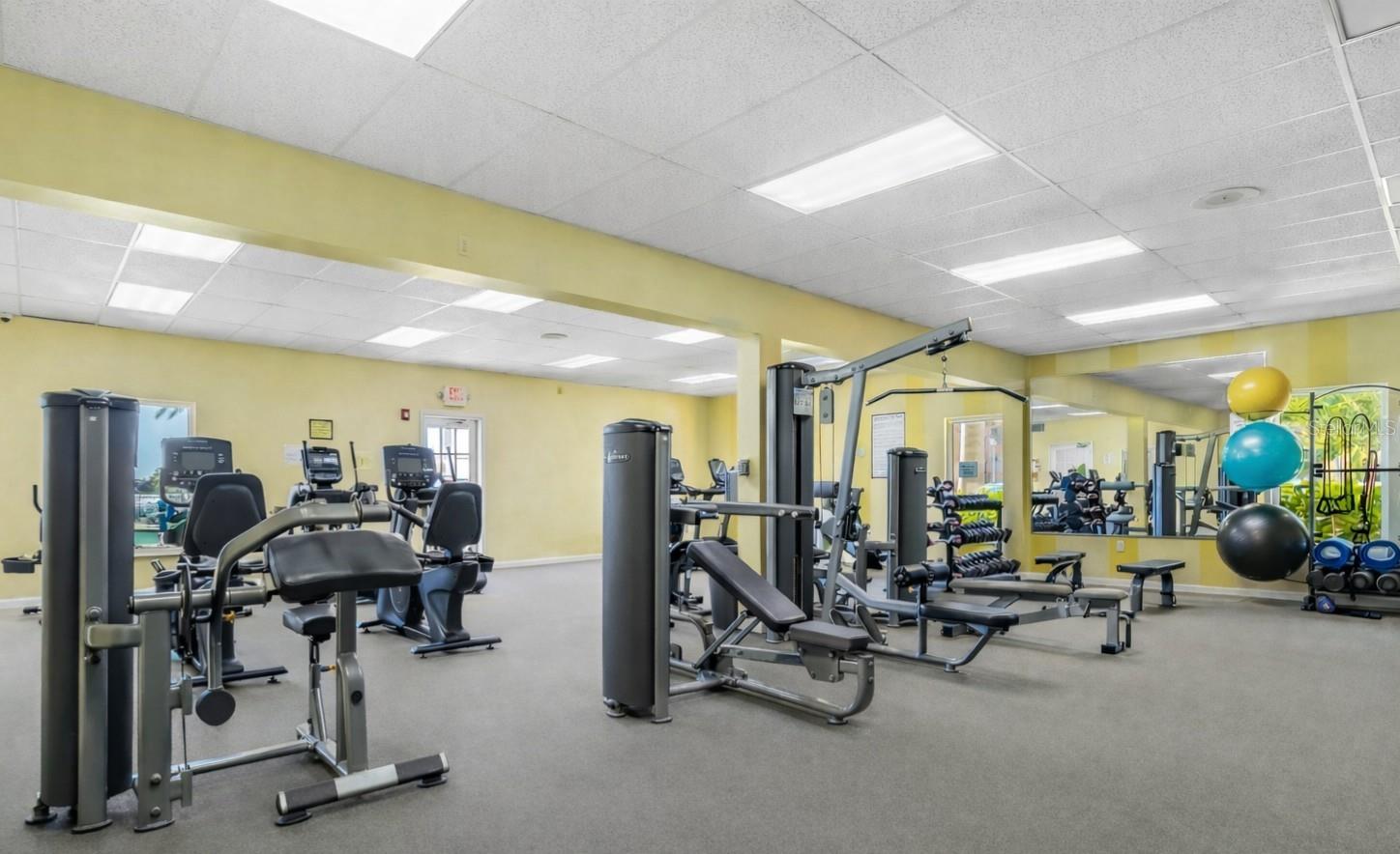 Image 27 of 28 For 4900 Brittany Drive S 112