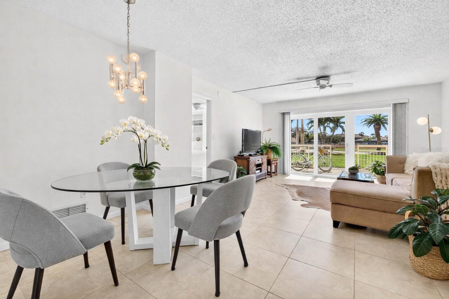 Image 3 of 28 For 4900 Brittany Drive S 112