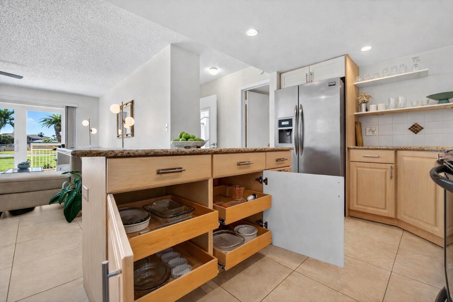 Image 7 of 28 For 4900 Brittany Drive S 112