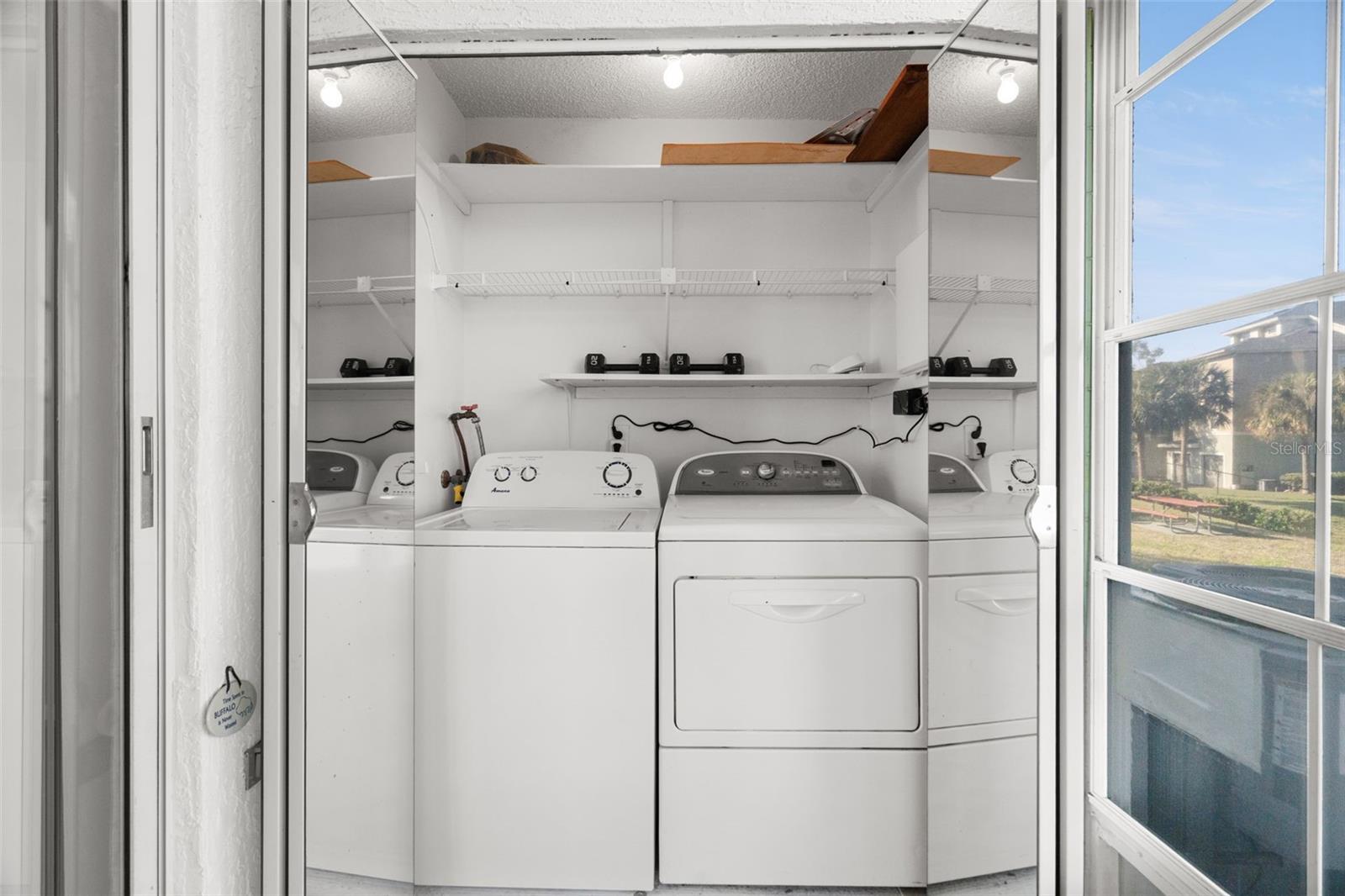 Image 18 of 28 For 1438 Millstream Lane 102