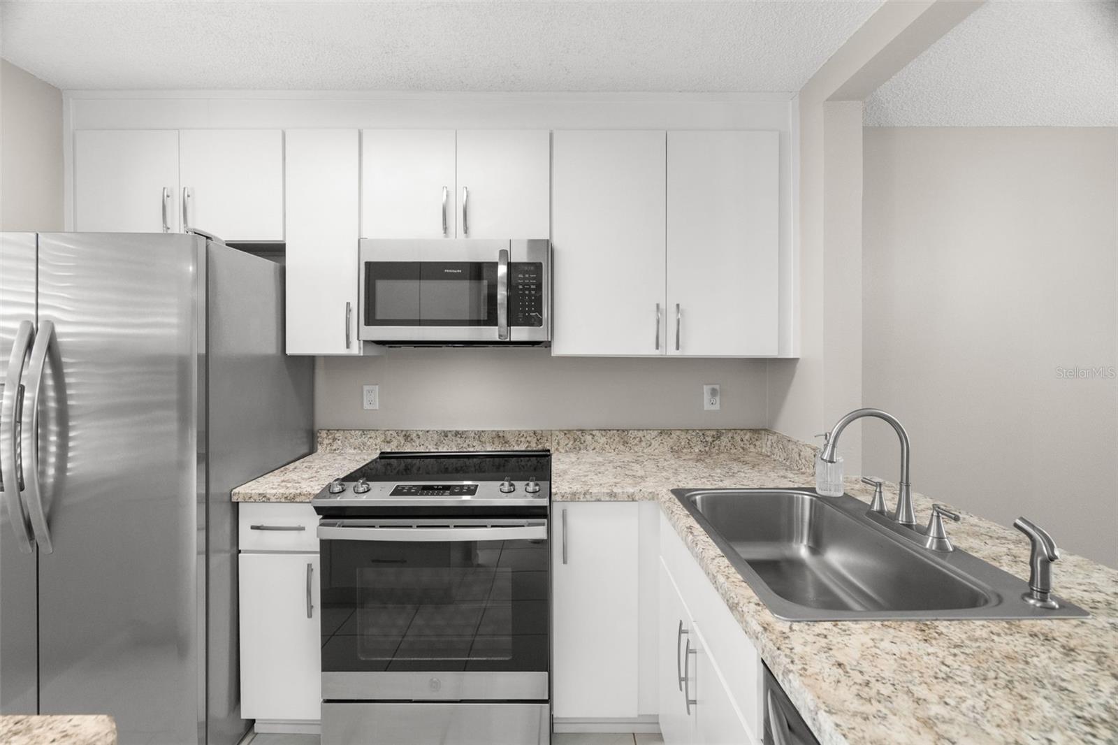 Image 5 of 28 For 1438 Millstream Lane 102