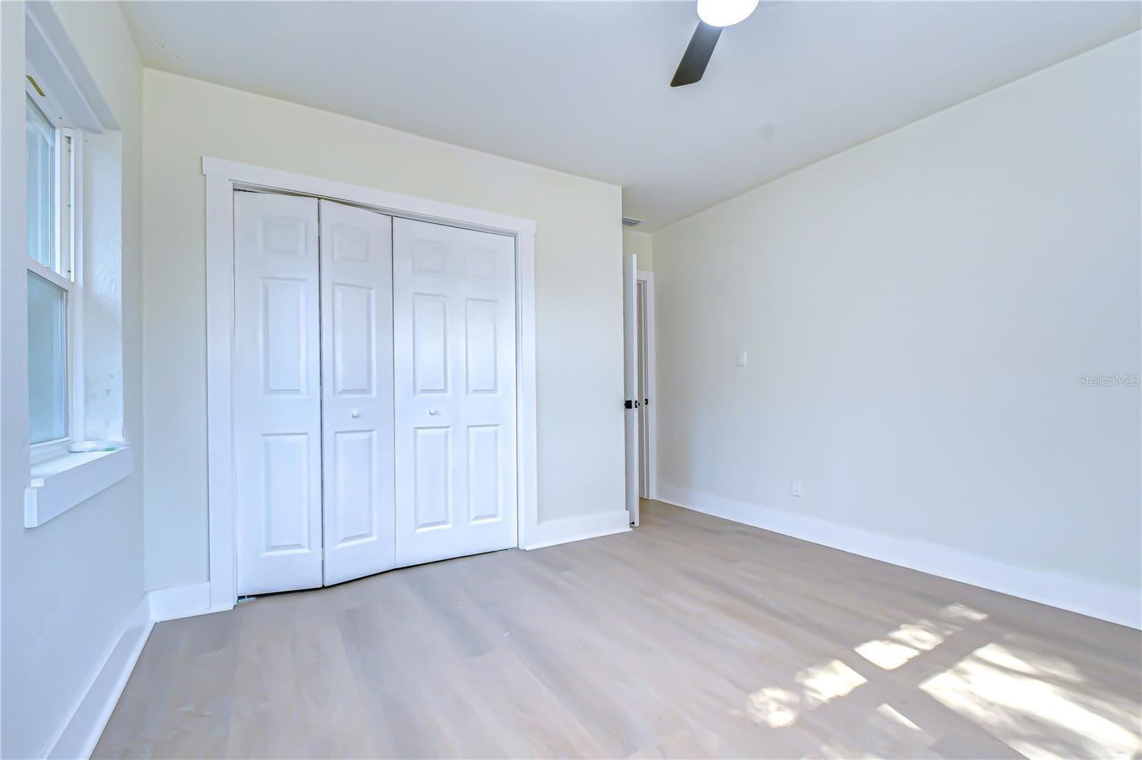 Image 18 of 22 For 1621 25th Avenue S