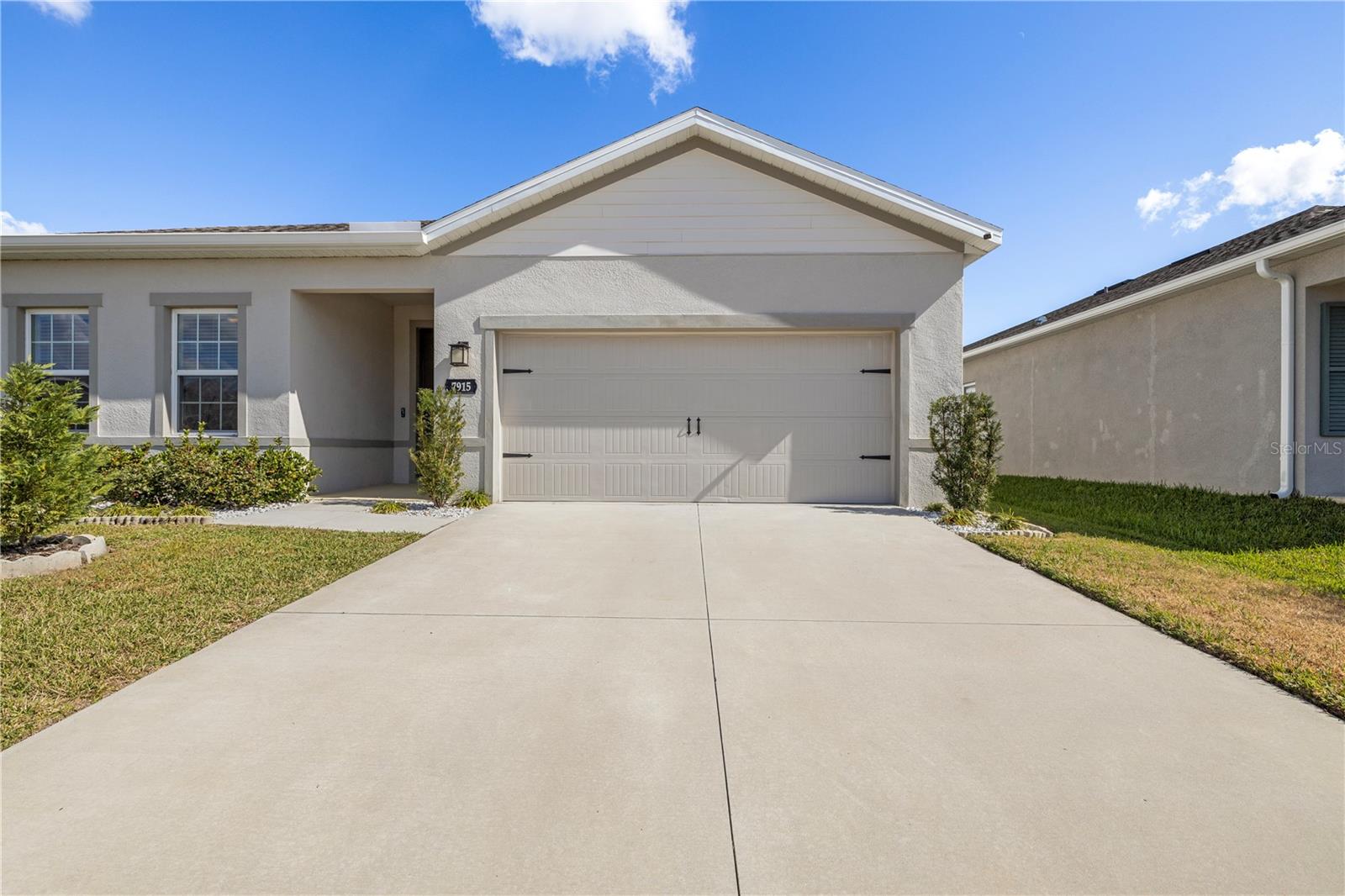 Listing photo id 61 for 7915 Greenway Avenue