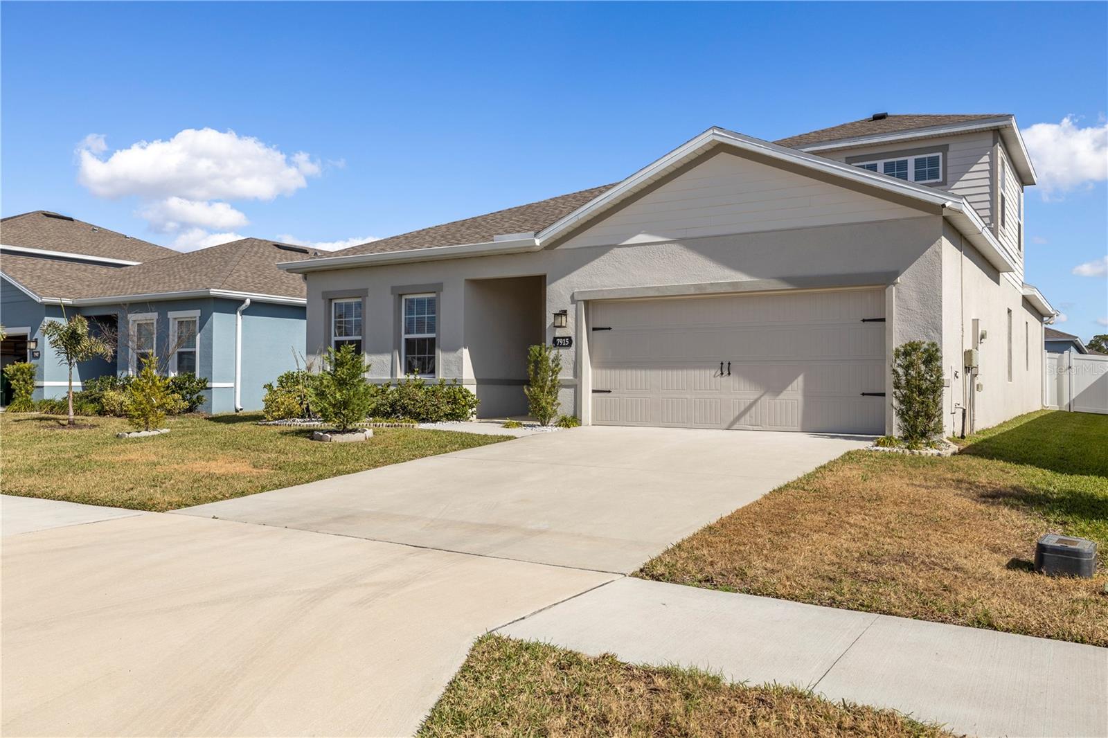 Listing photo id 62 for 7915 Greenway Avenue