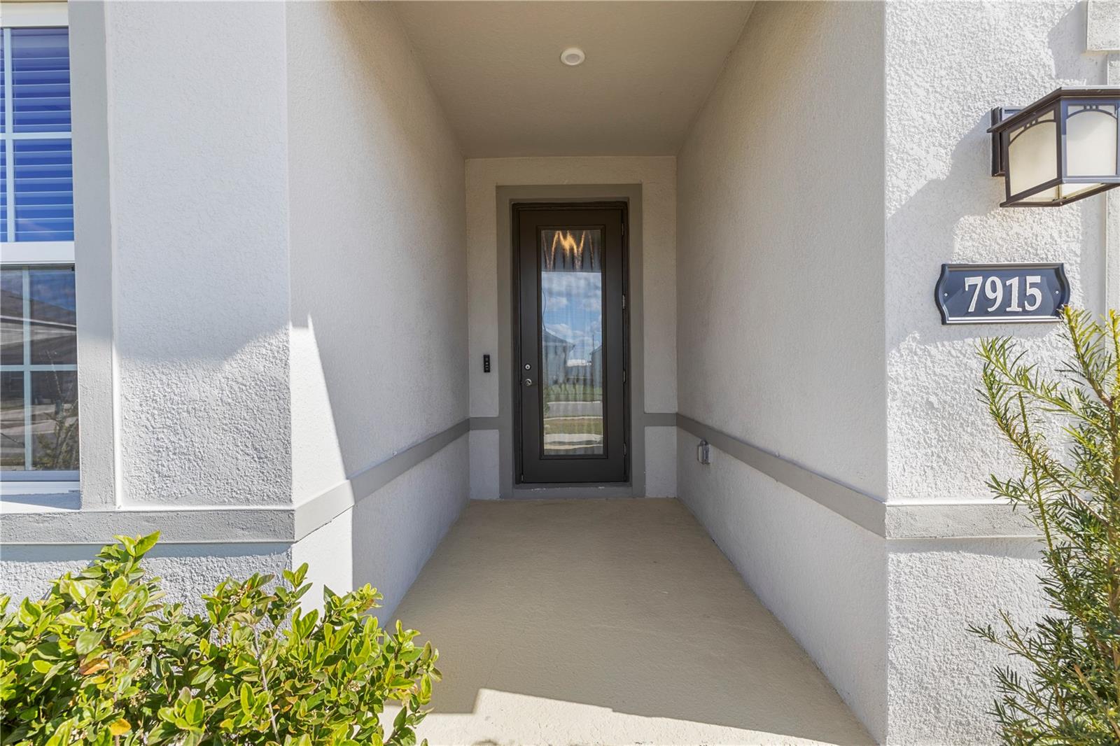 Listing photo id 5 for 7915 Greenway Avenue