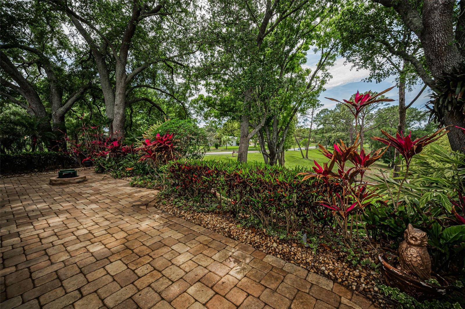 Image 47 of 72 For 1700 Macdonnell Drive