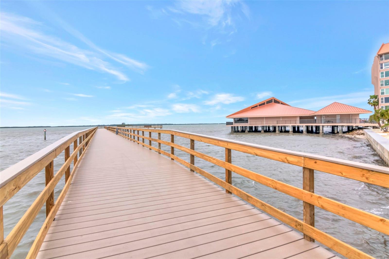 Image 24 of 40 For 634 Edgewater Drive 848