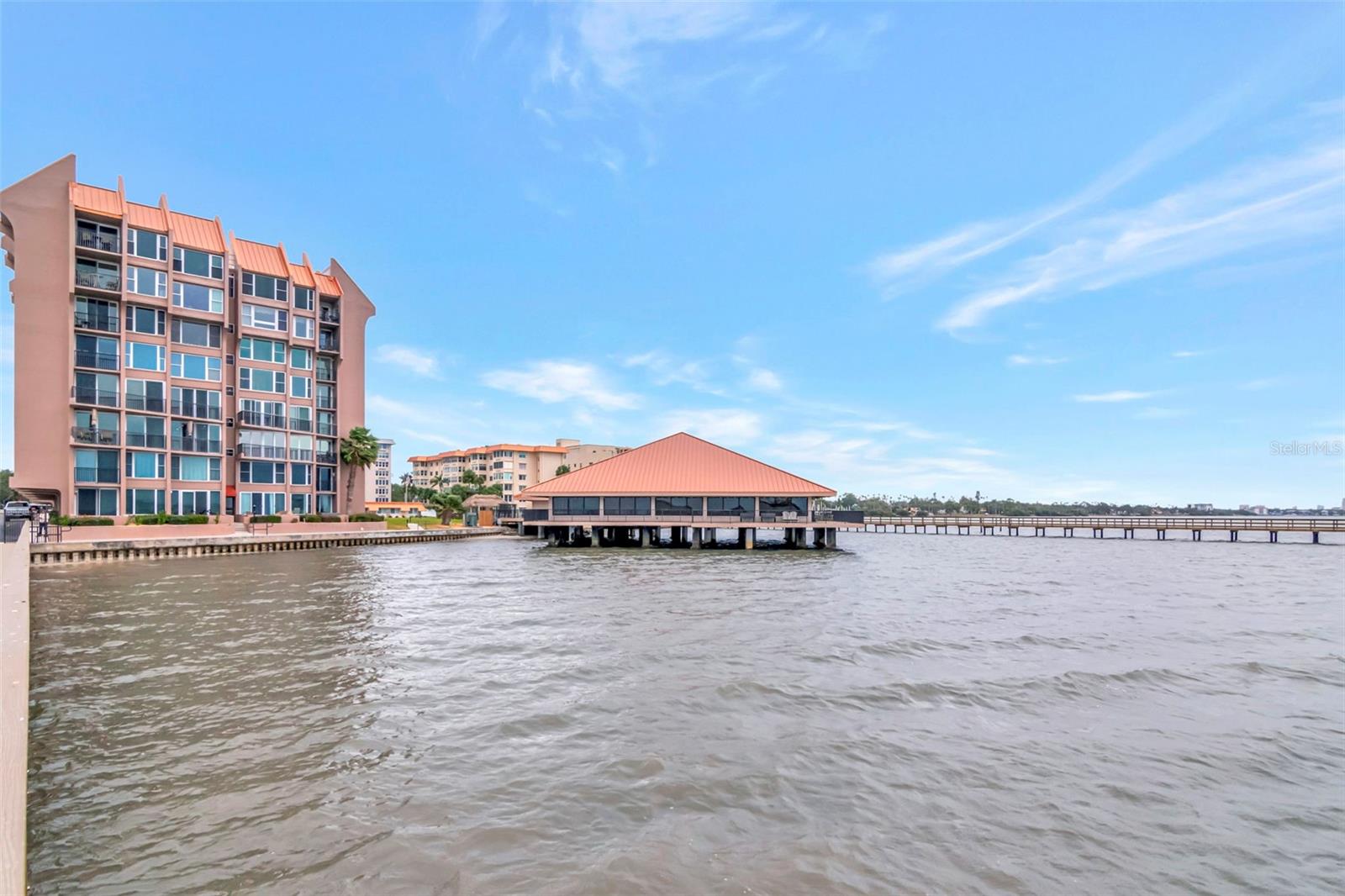 Image 33 of 40 For 634 Edgewater Drive 848