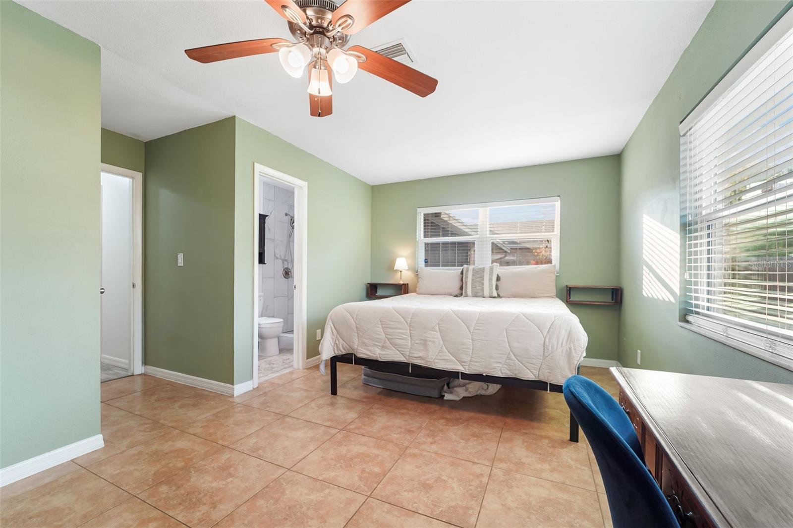 Image 14 of 38 For 7239 Carmel Avenue