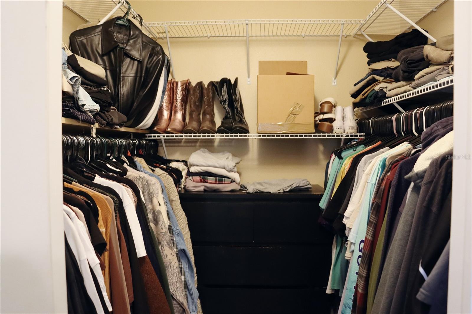 Image 15 of 38 For 7239 Carmel Avenue