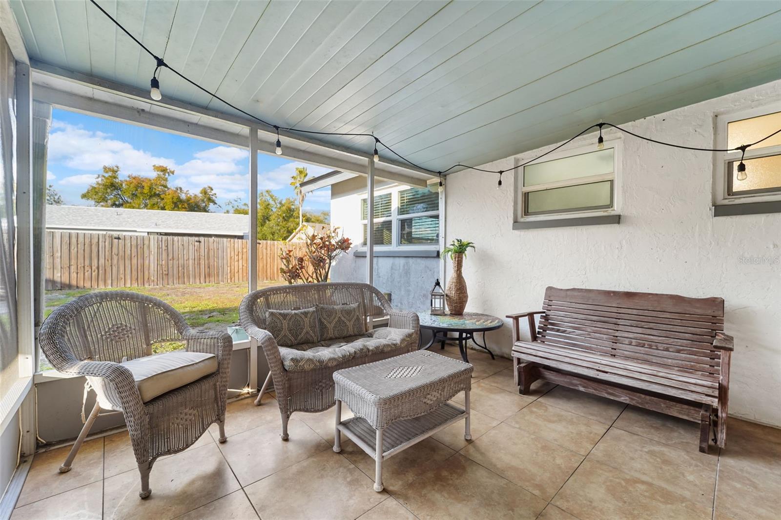 Image 23 of 38 For 7239 Carmel Avenue