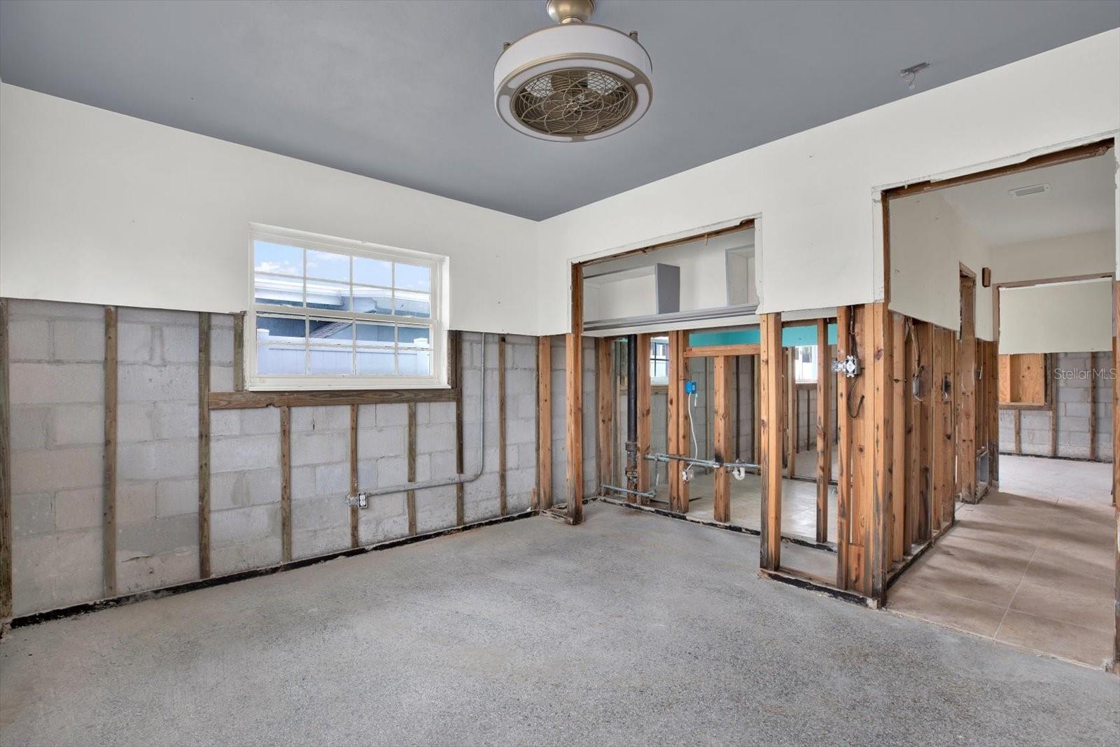 Image 13 of 20 For 16218 1st Street E