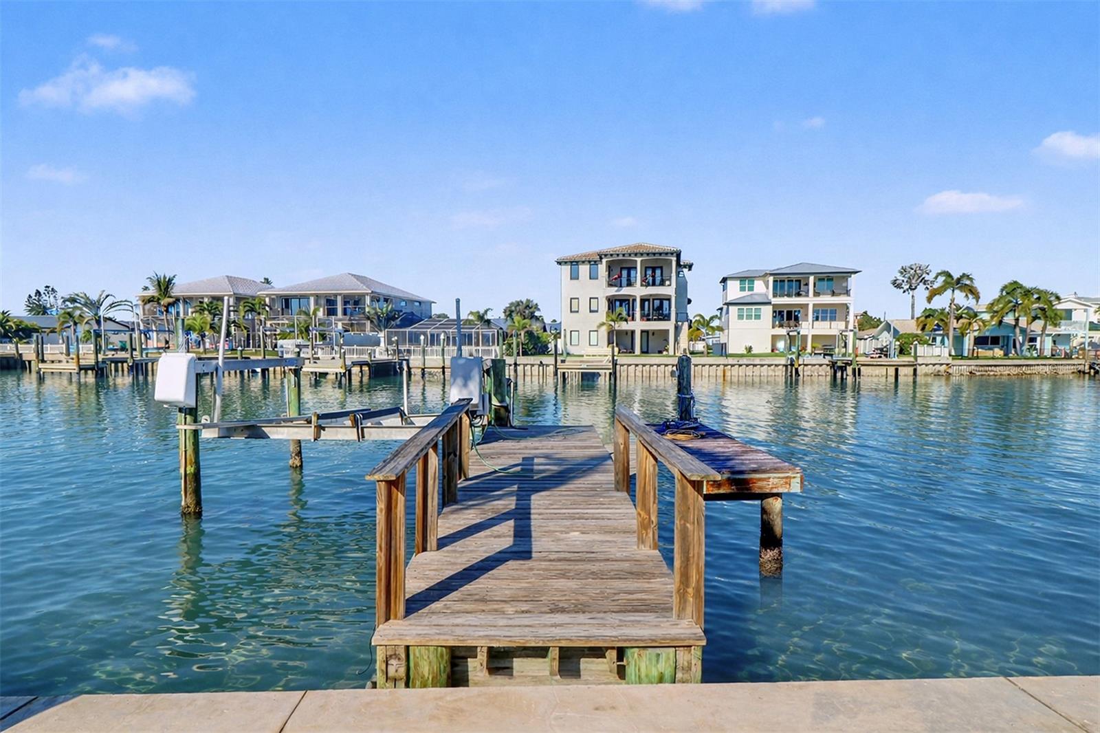 Image 29 of 33 For 15918 Redington Drive