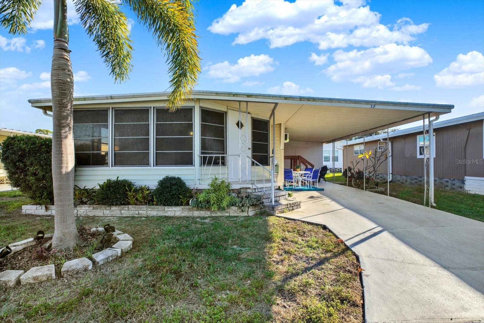 Details for 7880 54th Avenue N 17, ST PETERSBURG, FL 33709