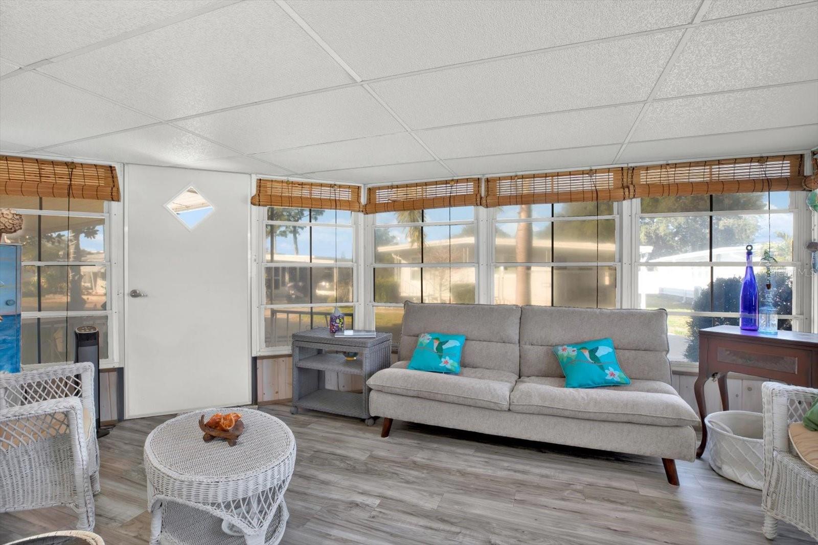 Image 14 of 22 For 7880 54th Avenue N 17