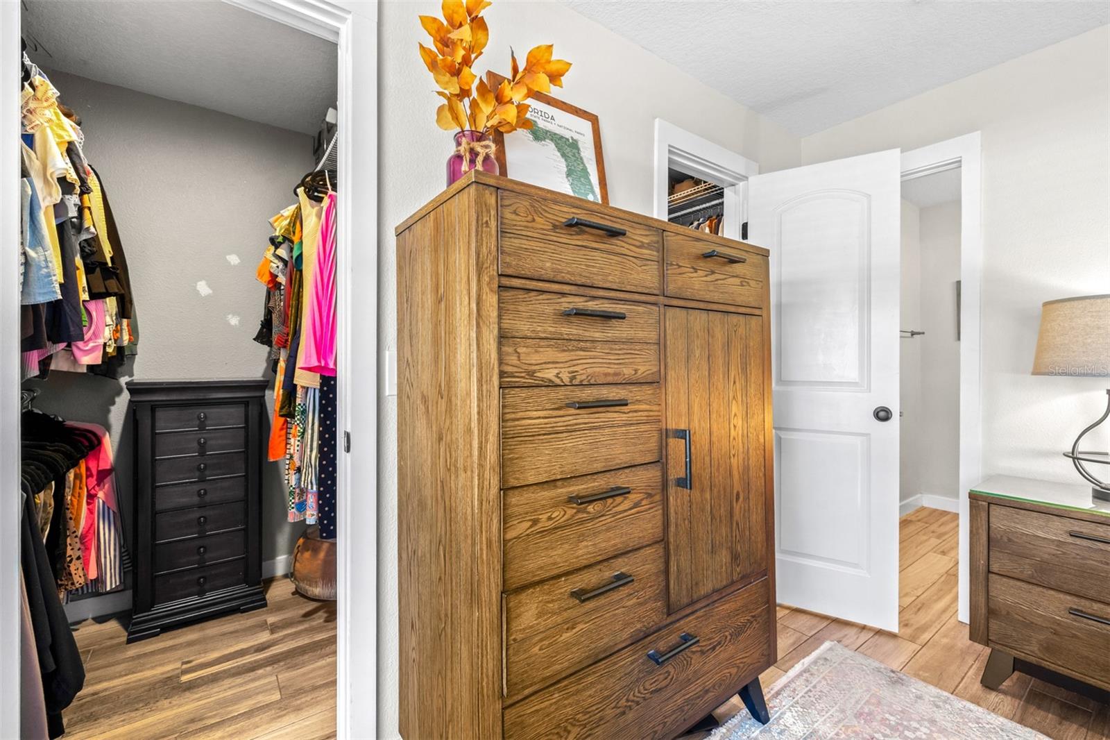 Listing photo id 17 for 6126 Native Woods Drive