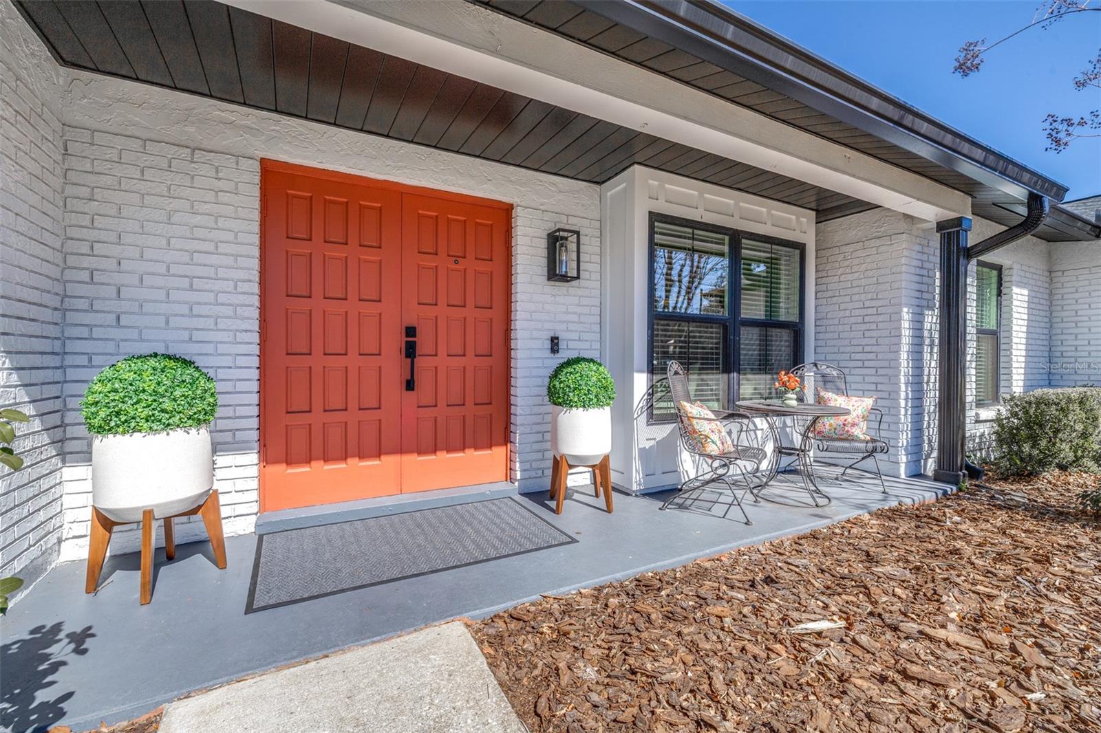 Listing photo id 0 for 6126 Native Woods Drive