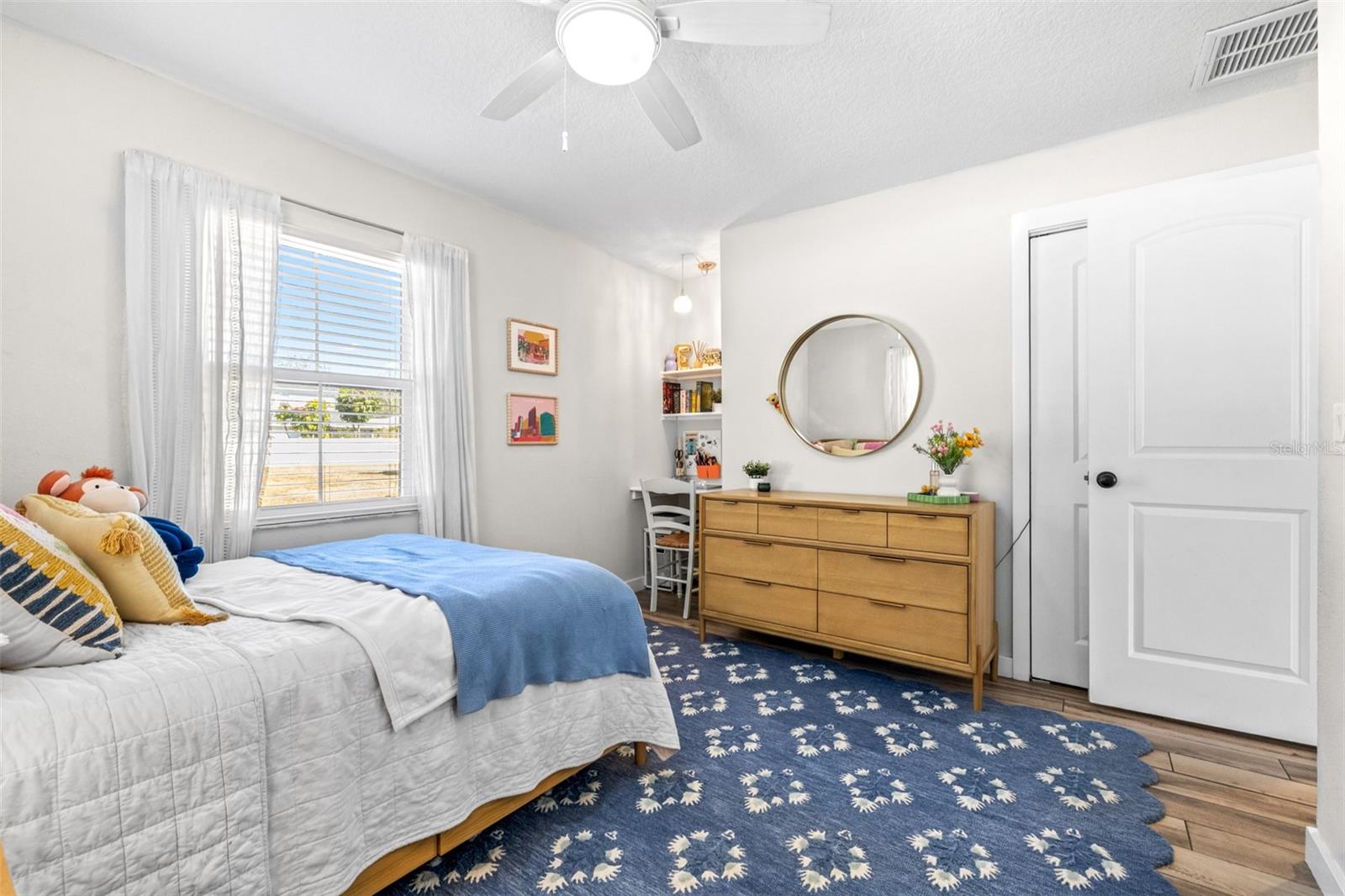 Listing photo id 21 for 6126 Native Woods Drive