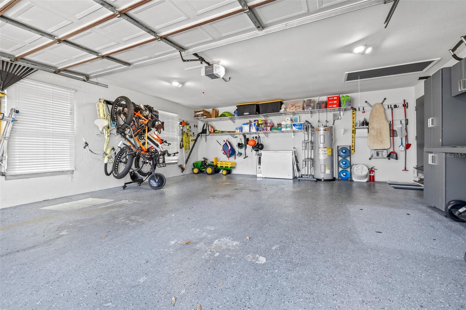 Listing photo id 29 for 6126 Native Woods Drive