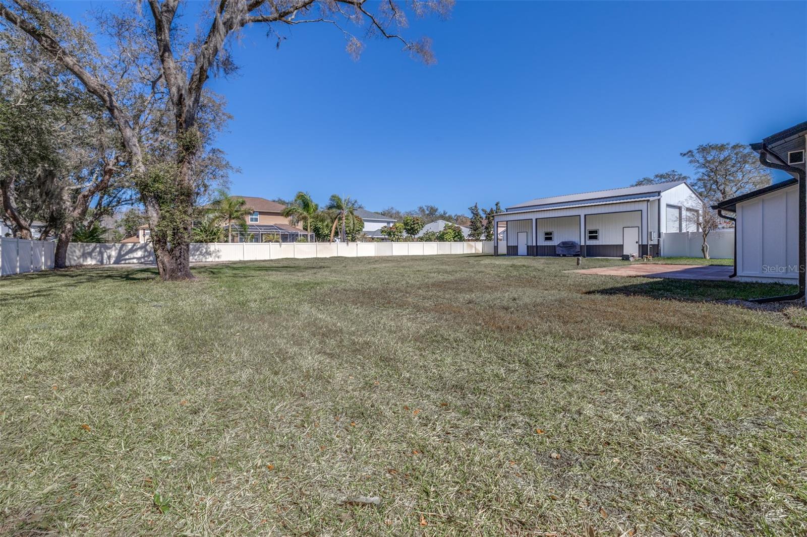 Listing photo id 31 for 6126 Native Woods Drive