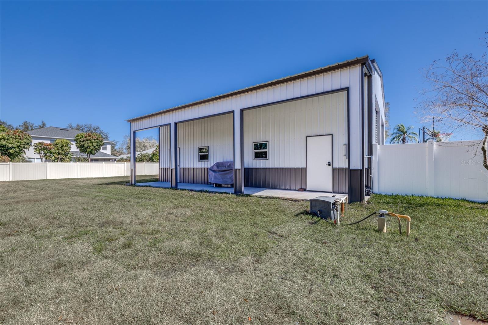 Listing photo id 34 for 6126 Native Woods Drive