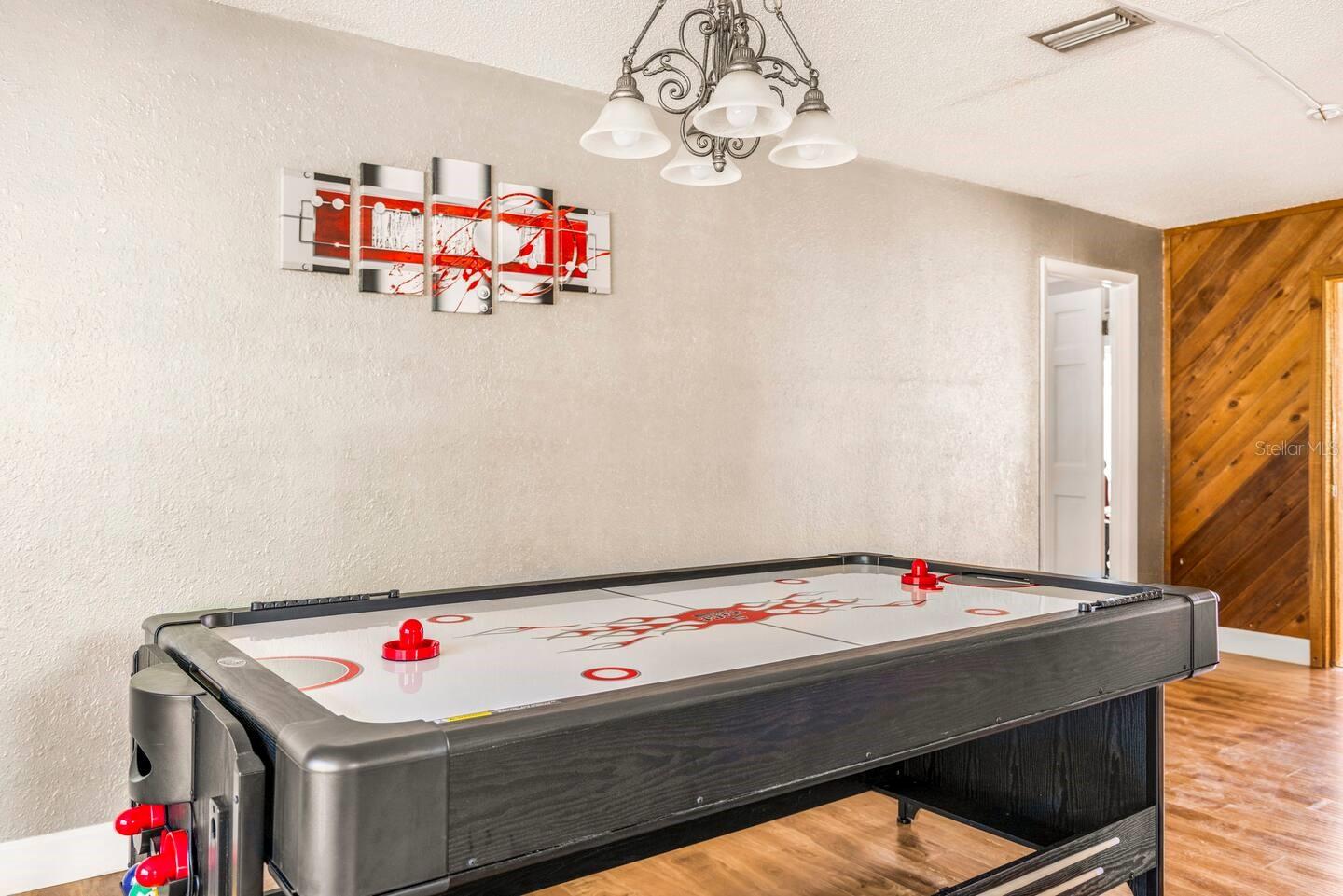 Image 12 of 24 For 12110 93rd Way