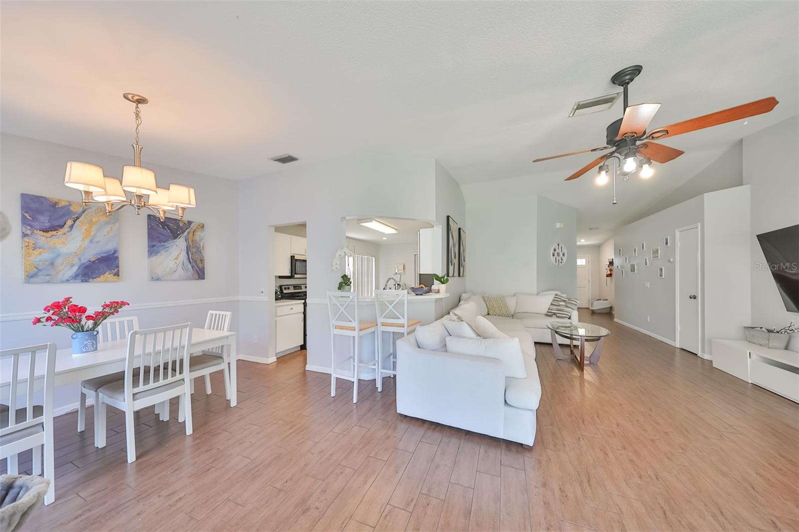 Image 7 of 31 For 1204 Sawdust Court