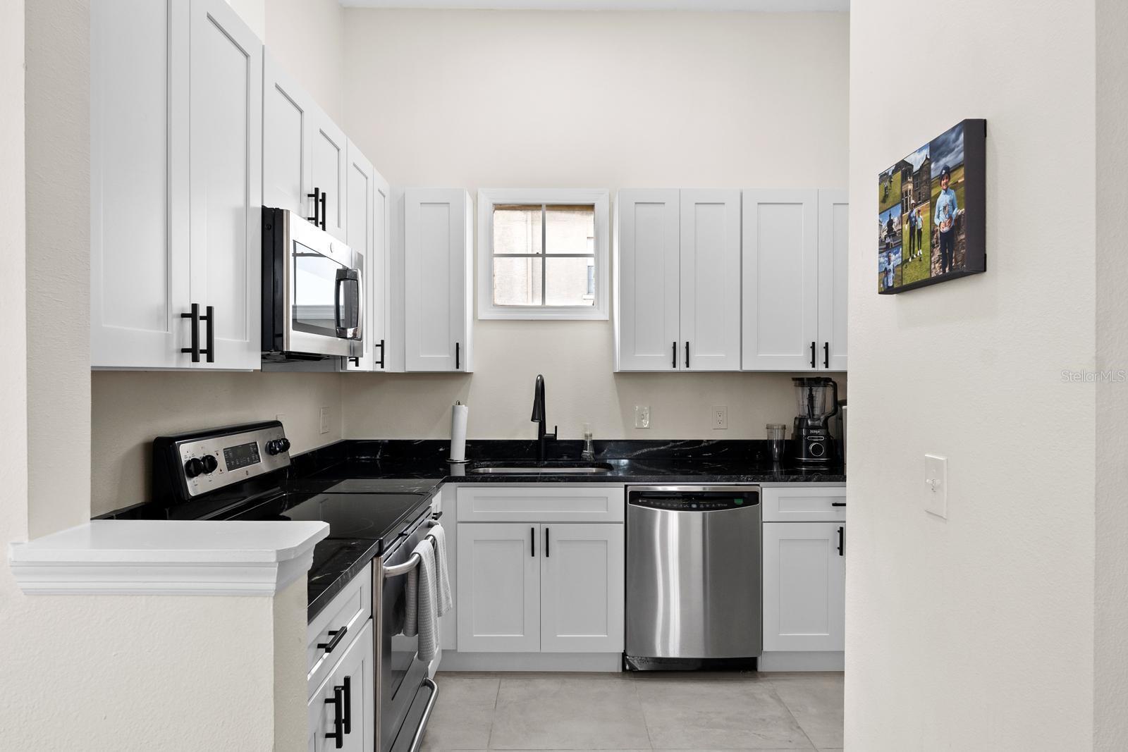 Image 21 of 30 For 501 Knights Run 4105