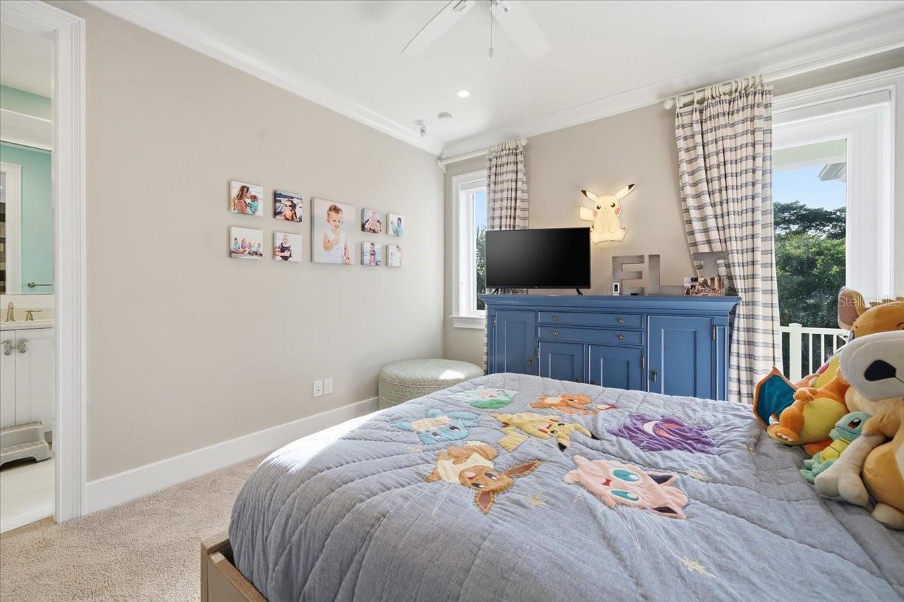 Image 42 of 64 For 391 12th Avenue