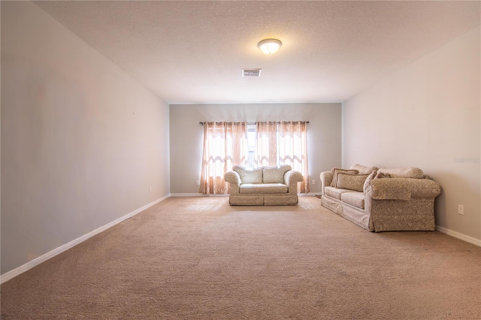 Image 28 of 43 For 8000 Olive Brook Drive