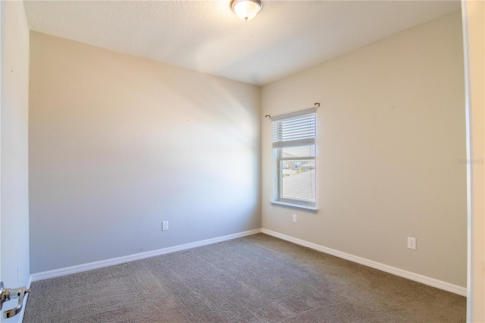 Image 30 of 43 For 8000 Olive Brook Drive