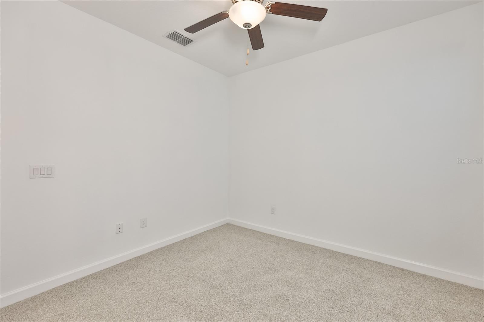 Image 16 of 44 For 10616 Great Cormorant Drive