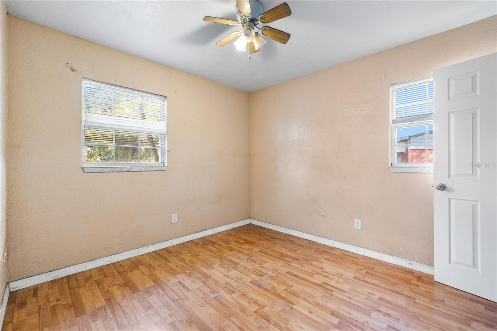 Image 26 of 50 For 37406 Vista Drive